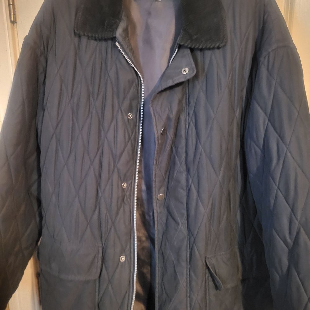 Perry Ellis Black Puffer Jacket with Quilted Design